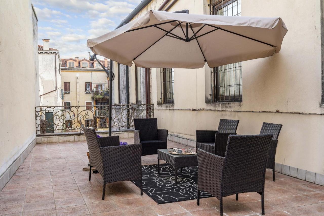 ונציה Tolentini Canal View & Terrace By Wonderful Italy מראה חיצוני תמונה